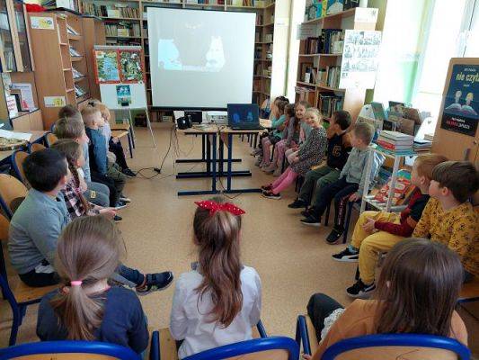 Grafika #33: 12.05. 2022 Spotkanie w Bibliotece szkolnej w Wicku