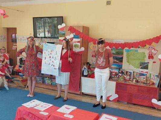 Grafika #33: 28.04.2022 Konkurs edukacyjny pt "Od morza do Tatr"