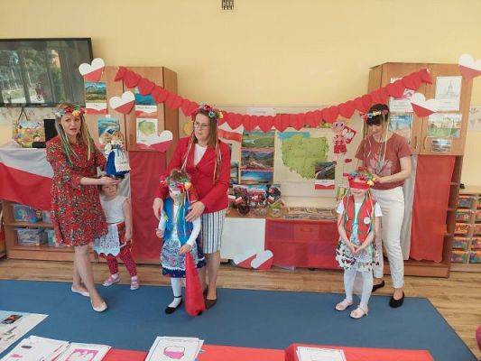 Grafika #39: 28.04.2022 Konkurs edukacyjny pt "Od morza do Tatr"