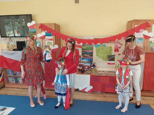 Grafika #40: 28.04.2022 Konkurs edukacyjny pt "Od morza do Tatr"