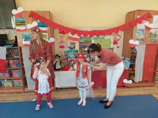 Grafika #42: 28.04.2022 Konkurs edukacyjny pt "Od morza do Tatr"