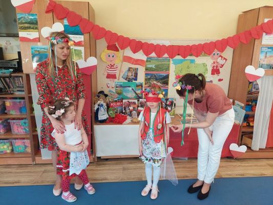 Grafika #43: 28.04.2022 Konkurs edukacyjny pt "Od morza do Tatr"