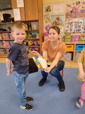 Grafika #4: 25.04.2022 Światowy Dzień Książki gr I