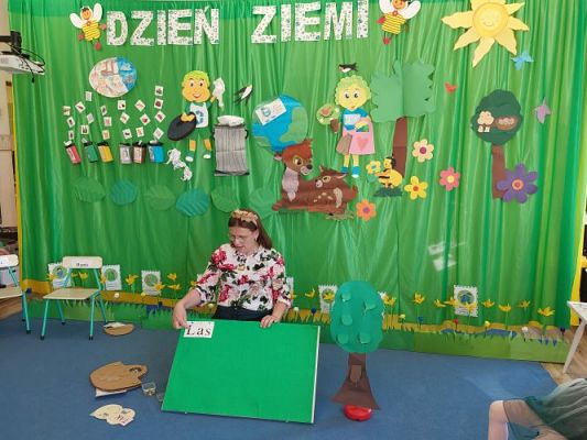 Grafika #22: 22.04.2022 Mini Olimpiada ekologiczna pt."Ekoplaneta"