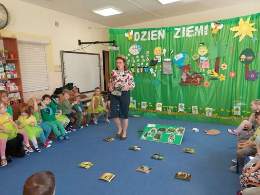 Grafika #36: 22.04.2022 Mini Olimpiada ekologiczna pt."Ekoplaneta"