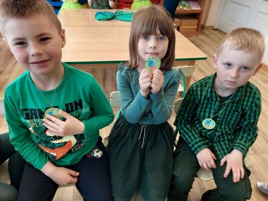 Grafika #77: 22.04.2022 Mini Olimpiada ekologiczna pt."Ekoplaneta"