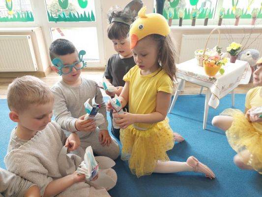 Grafika #12: 13.04.2022 Niespodzianki od Zajączka