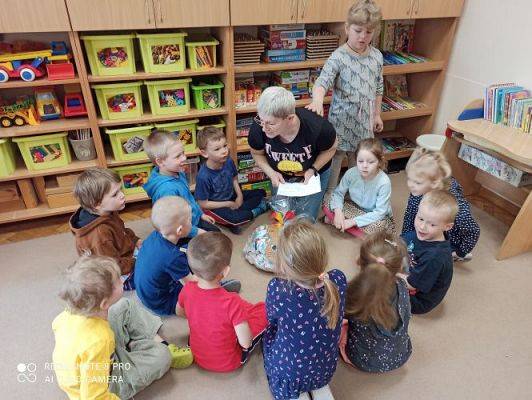 Grafika #17: 13.04.2022 Niespodzianki od Zajączka