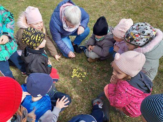 Grafika #40: 13.04.2022 Niespodzianki od Zajączka