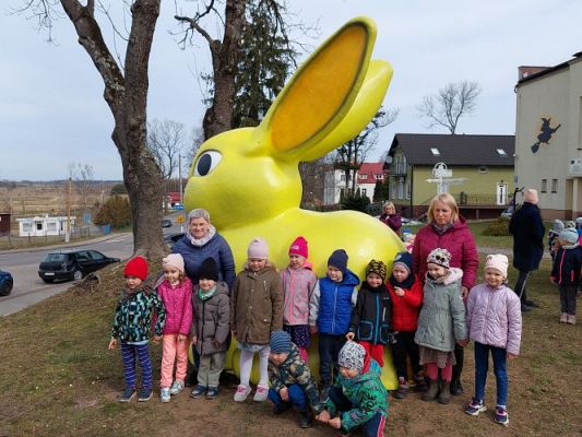 Grafika #57: 13.04.2022 Niespodzianki od Zajączka