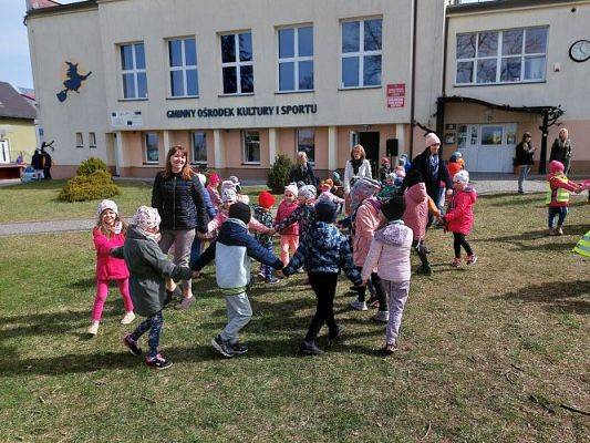 Grafika #69: 13.04.2022 Niespodzianki od Zajączka