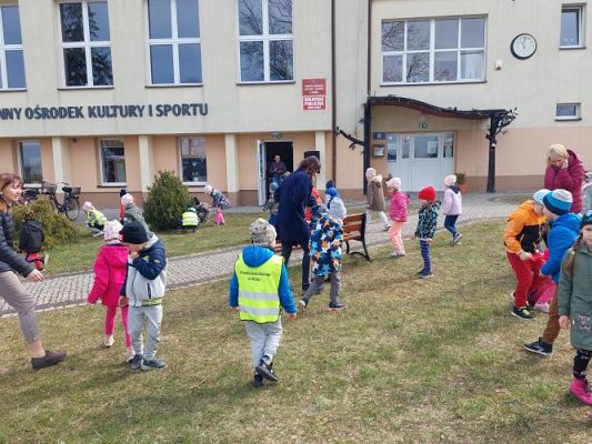 Grafika #77: 13.04.2022 Niespodzianki od Zajączka