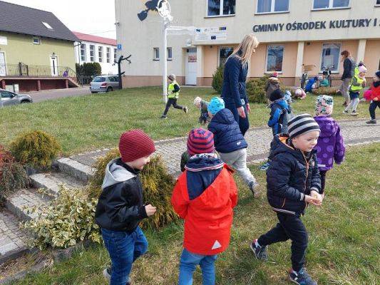 Grafika #78: 13.04.2022 Niespodzianki od Zajączka