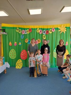 Grafika #10: 12.04.2022 Wręczenie nagród za udział w konkursie "Stroik wielkanocny"