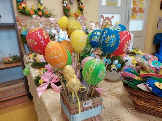 Grafika #16: Zapraszamy na Kiermasz wielkanocny