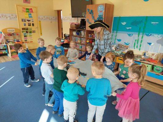 Grafika #16: 25.03.2022 Skarby Morza Bałtyckiego -zajęcia edukacyjne gr 1
