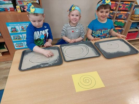 Grafika #7: 25.03.2025 Międzygrupowy konkurs edukacyjny "Morze nasze morze" cz.II