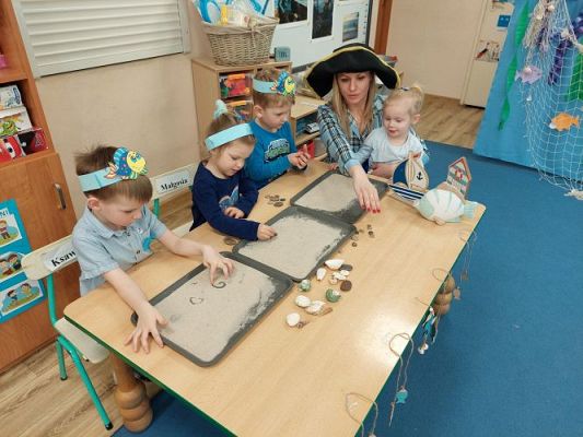 Grafika #31: 25.03.2025 Międzygrupowy konkurs edukacyjny "Morze nasze morze" cz.II