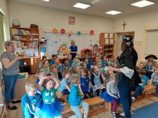 Grafika #52: 25.03.2025 Międzygrupowy konkurs edukacyjny "Morze nasze morze" cz.I