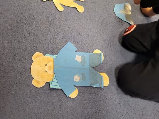 Grafika #7: 25.11.2021 Dzień Misia