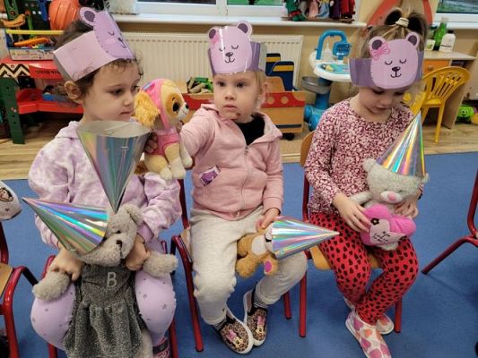 Grafika #10: 25.11.2021 Dzień Misia