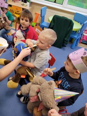 Grafika #25: 25.11.2021 Dzień Misia