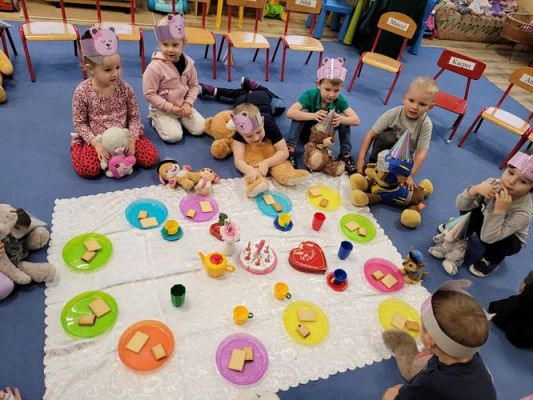 Grafika #35: 25.11.2021 Dzień Misia