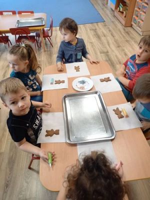 Grafika #56: 25.11.2021 Dzień Misia