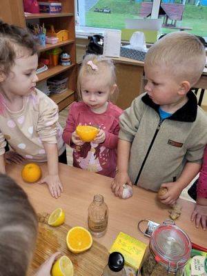 Grafika #10: 16.11.2021 Projekt "Dbam o zdrowie -herbatka rozgrzewająca" gr I