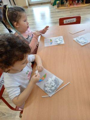 Grafika #36: KLUB MAŁEGO ODKRYWCY Jak powstaje deszcz