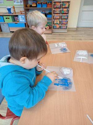 Grafika #43: KLUB MAŁEGO ODKRYWCY Jak powstaje deszcz