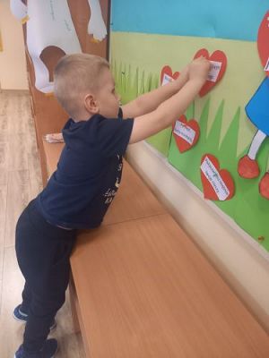 Grafika #22: Gr I wyzwanie: Kici Kocia i Przyjaźń 27.10.2021