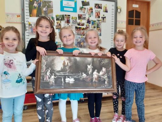 Grafika #6: #SzkołaPamięta