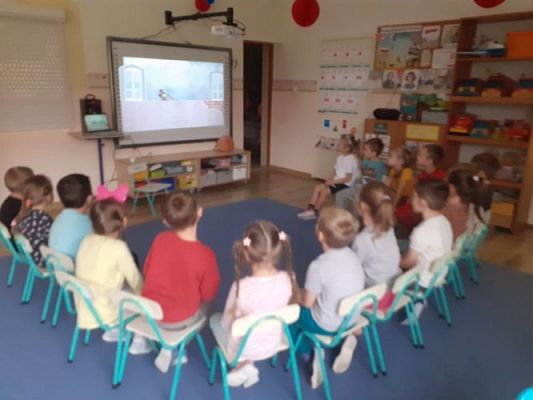 Grafika #13: #SzkołaPamięta