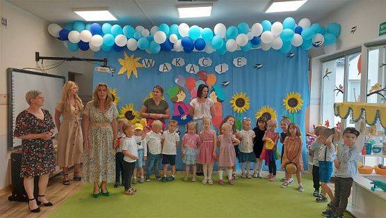 Grafika #1: 23.06.2023 Uroczyste zakończenie roku przedszkolnego w Grupie I,II