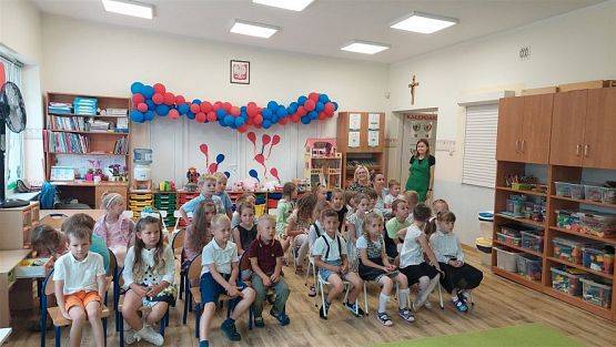 Grafika #4: 23.06.2023 Uroczyste zakończenie roku przedszkolnego w Grupie I,II