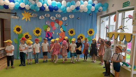 Grafika #6: 23.06.2023 Uroczyste zakończenie roku przedszkolnego w Grupie I,II