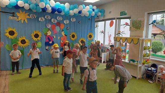 Grafika #16: 23.06.2023 Uroczyste zakończenie roku przedszkolnego w Grupie I,II