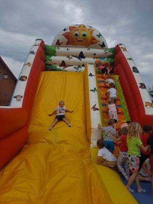 Grafika #5: 21.06.2023 Powitanie lata - Piknik na stadionie sportowym w Charbrowie