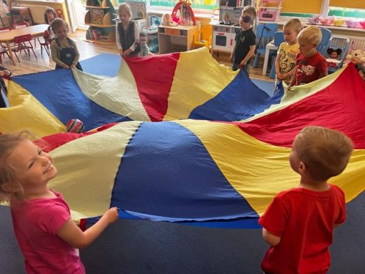 Grafika #2: Projekt Move Week - Poranne zabawy ruchowe gr I