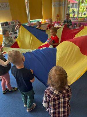 Grafika #9: Projekt Move Week - Poranne zabawy ruchowe gr I