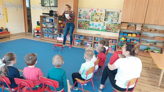 Grafika #1: 12.05.2023 Poznajemy gady - Spotkanie z Panią Edytą