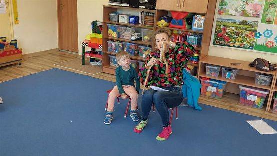 Grafika #29: 12.05.2023 Poznajemy gady - Spotkanie z Panią Edytą