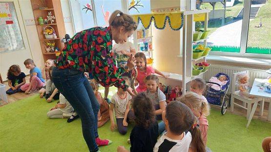 Grafika #63: 12.05.2023 Poznajemy gady - Spotkanie z Panią Edytą