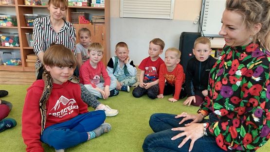 Grafika #74: 12.05.2023 Poznajemy gady - Spotkanie z Panią Edytą