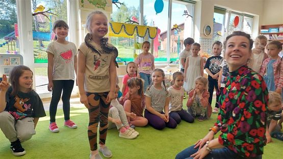 Grafika #89: 12.05.2023 Poznajemy gady - Spotkanie z Panią Edytą