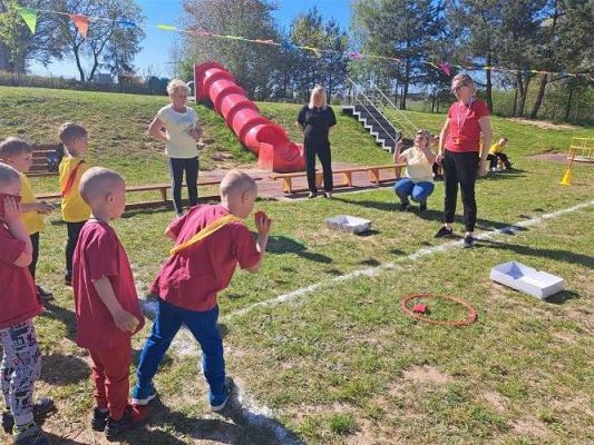 Grafika #21: 11.05.2023 Spartakiada Przedszkolaka - Średniaki z Charbrowa kontra Średniaki z Wicka