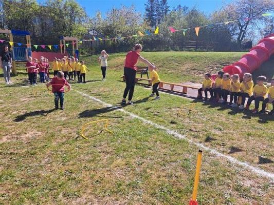 Grafika #39: 11.05.2023 Spartakiada Przedszkolaka - Średniaki z Charbrowa kontra Średniaki z Wicka