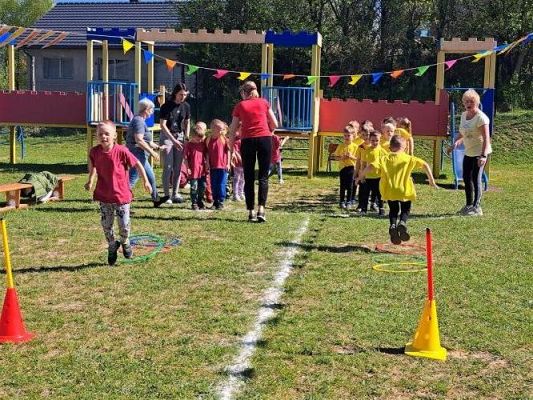 Grafika #58: 11.05.2023 Spartakiada Przedszkolaka - Średniaki z Charbrowa kontra Średniaki z Wicka