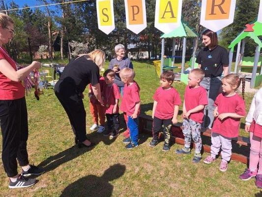 Grafika #61: 11.05.2023 Spartakiada Przedszkolaka - Średniaki z Charbrowa kontra Średniaki z Wicka